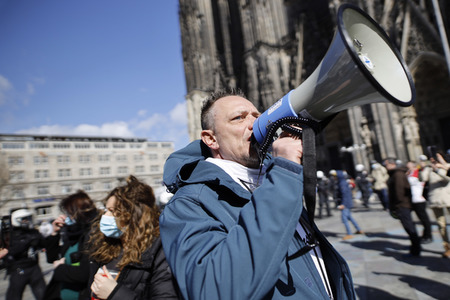 Demo gegen Corona-Maßnahmen in Köln