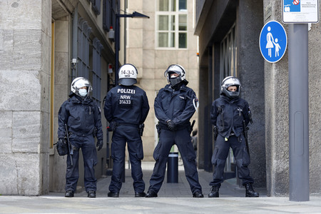 Demo gegen Corona-Maßnahmen in Köln