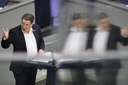 219. Sitzung des Deutschen Bundestages in Berlin