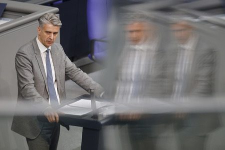 219. Sitzung des Deutschen Bundestages in Berlin