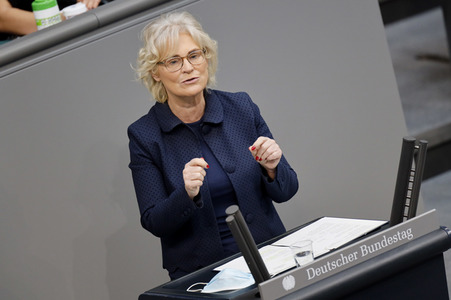 219. Sitzung des Deutschen Bundestages in Berlin