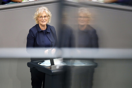 219. Sitzung des Deutschen Bundestages in Berlin