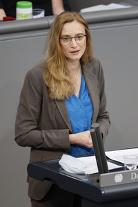 219. Sitzung des Deutschen Bundestages in Berlin