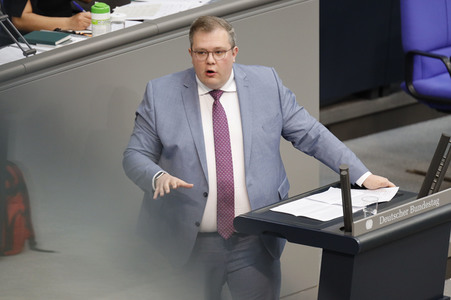 219. Sitzung des Deutschen Bundestages in Berlin