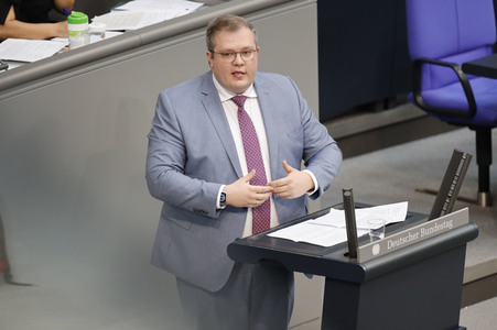 219. Sitzung des Deutschen Bundestages in Berlin