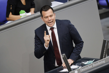 219. Sitzung des Deutschen Bundestages in Berlin