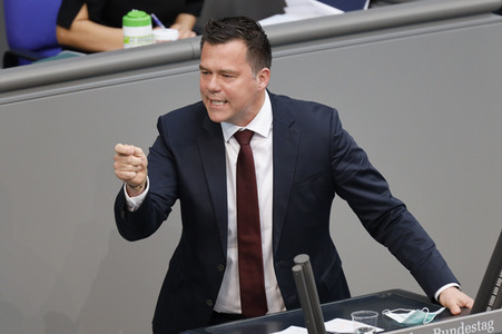 219. Sitzung des Deutschen Bundestages in Berlin