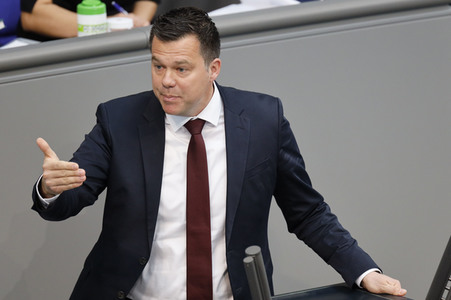 219. Sitzung des Deutschen Bundestages in Berlin