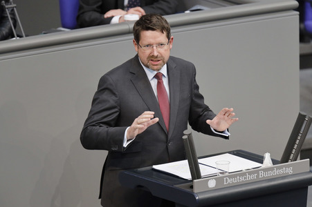 219. Sitzung des Deutschen Bundestages in Berlin