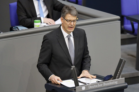 219. Sitzung des Deutschen Bundestages in Berlin