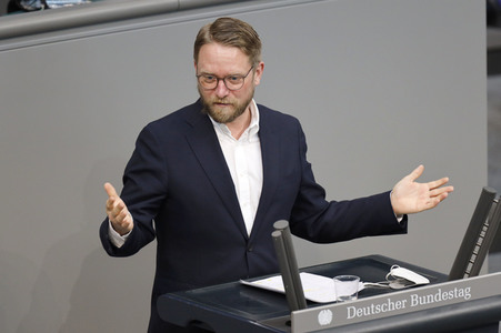 219. Sitzung des Deutschen Bundestages in Berlin