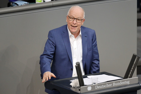 219. Sitzung des Deutschen Bundestages in Berlin