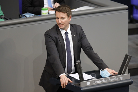 219. Sitzung des Deutschen Bundestages in Berlin