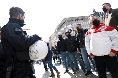 Demo gegen Corona-Maßnahmen in Köln