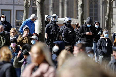 Demo gegen Corona-Maßnahmen in Köln