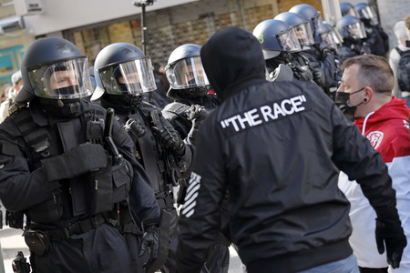 Demo gegen Corona-Maßnahmen in Köln