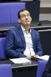 218. Sitzung des Deutschen Bundestages in Berlin