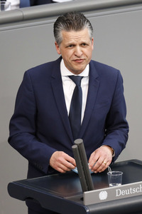 218. Sitzung des Deutschen Bundestages in Berlin