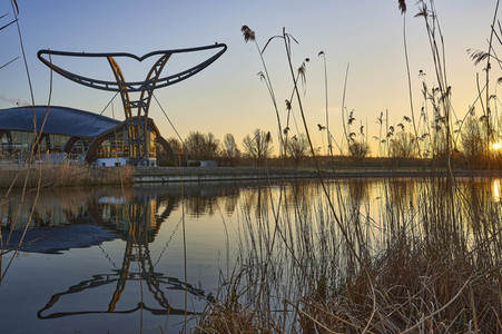 Sonnenaufgang am Expowal in Hannover