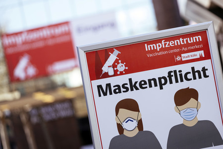 Symbolfoto Impfzentrum Köln
