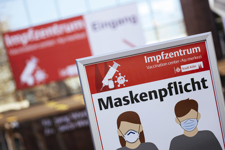 Symbolfoto Impfzentrum Köln