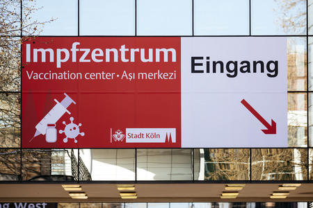Symbolfoto Impfzentrum Köln