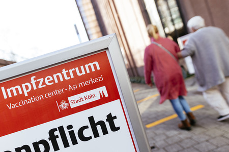 Symbolfoto Impfzentrum Köln