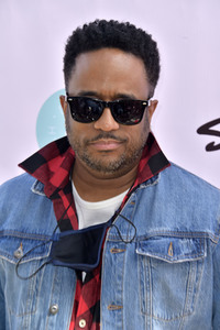 Cassie Scerbo's Spendenaktion in Malibu