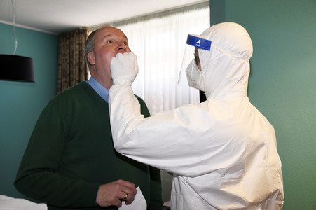 Eröffnung eines Schnelltestzentrums in Kirchheim