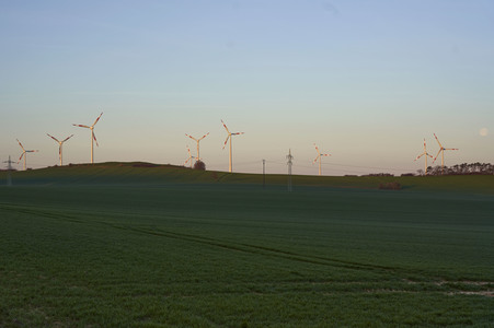 Symbolfoto Windkraftanlage