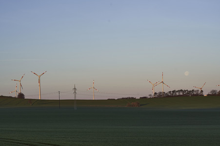 Symbolfoto Windkraftanlage