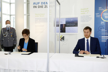 Pressetermin mit Annegret Kramp-Karrenbauer und Michael Kretschmer in Boxberg