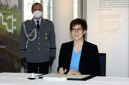 Pressetermin mit Annegret Kramp-Karrenbauer und Michael Kretschmer in Boxberg