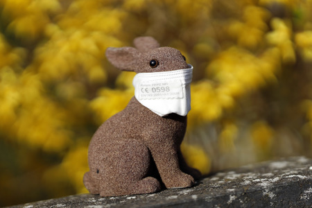 Symbolfoto Corona an Ostern