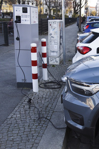 Symbolfoto Ladestation für Elektrofahrzeuge