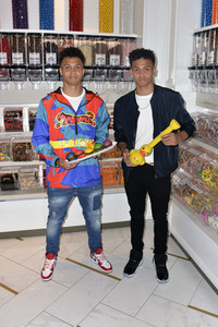 Konzert Pre-Dinner von JNA in Los Angeles