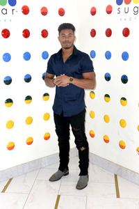 Konzert Pre-Dinner von JNA in Los Angeles