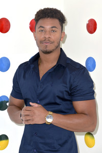 Konzert Pre-Dinner von JNA in Los Angeles