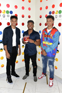 Konzert Pre-Dinner von JNA in Los Angeles