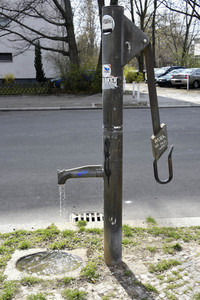 Symbolfoto Wasserpumpe