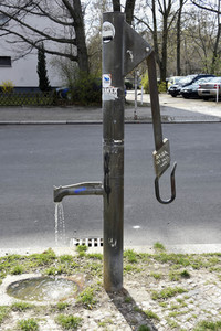 Symbolfoto Wasserpumpe