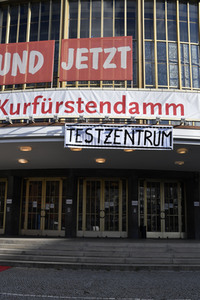 Fototermin mit dem Ensemble von 'Vorhang auf für Cyrano' in Berlin