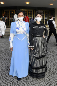 Fototermin mit dem Ensemble von 'Vorhang auf für Cyrano' in Berlin