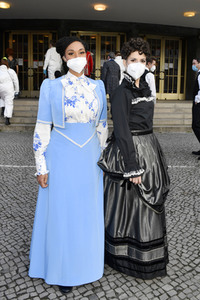 Fototermin mit dem Ensemble von 'Vorhang auf für Cyrano' in Berlin