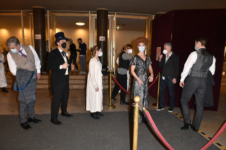 Fototermin mit dem Ensemble von 'Vorhang auf für Cyrano' in Berlin