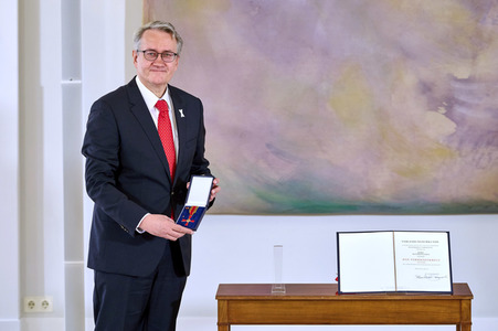 Verleihung des Verdienstordens der Bundesrepublik Deutschland in Berlin