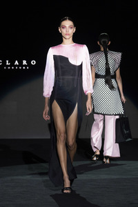 Fernando Claro Fashion Show auf der 73. Mercedes-Benz Fashion Week Madrid