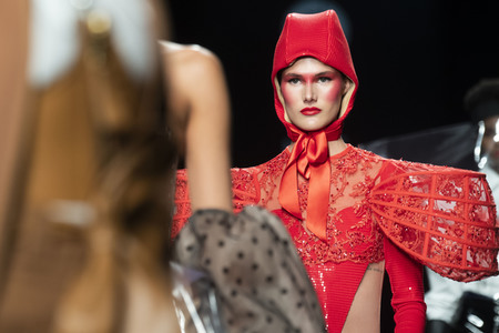 Maya Hansen Fashion Show auf der 73. Mercedes-Benz Fashion Week Madrid