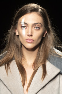 Otrura Fashion Show auf der 73. Mercedes-Benz Fashion Week Madrid