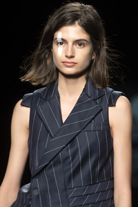 Otrura Fashion Show auf der 73. Mercedes-Benz Fashion Week Madrid